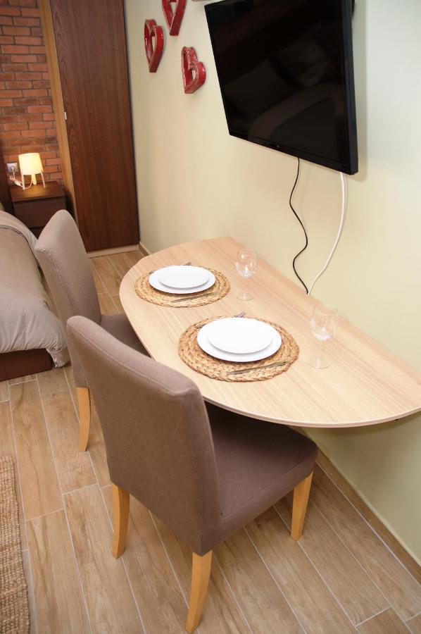Super Cute & Cozy Mini Studios In City Center Soluň Exteriér fotografie