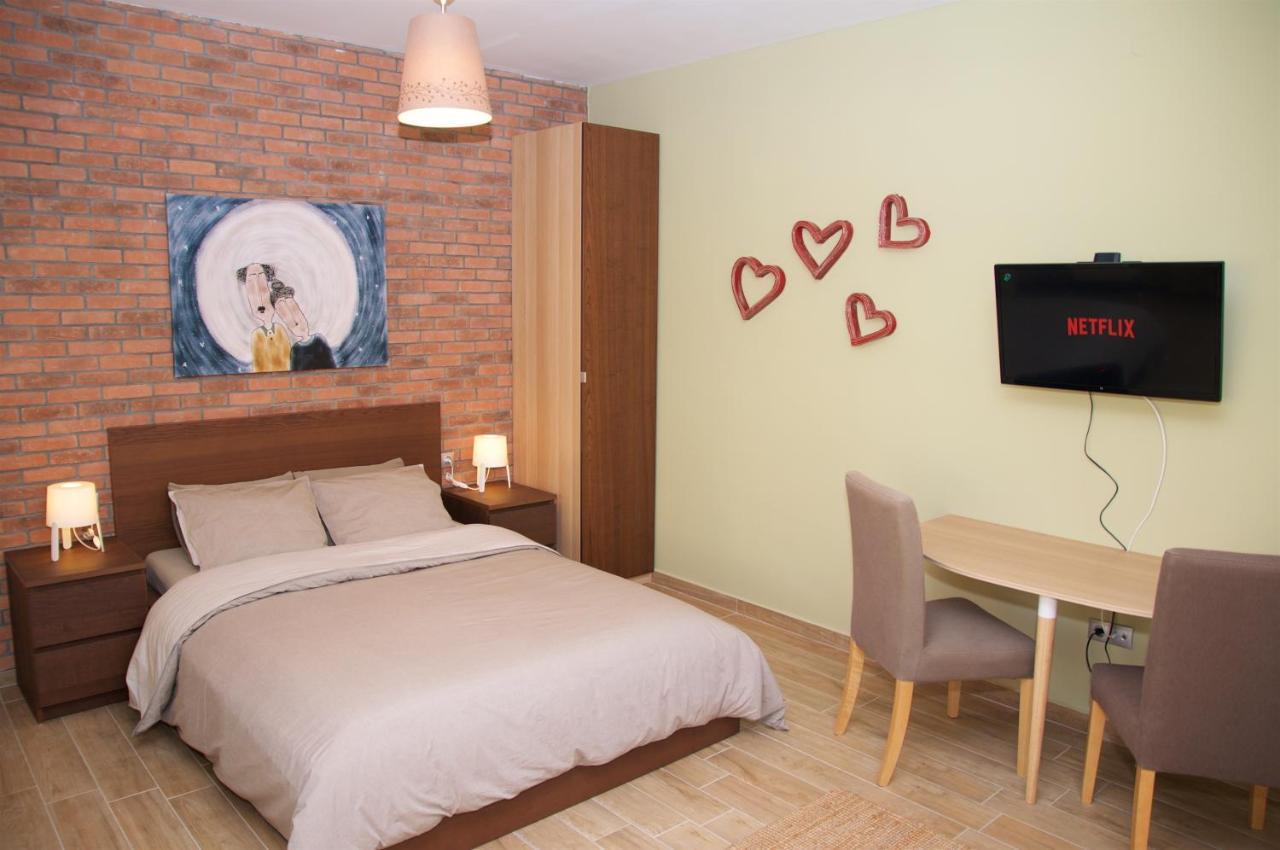 Super Cute & Cozy Mini Studios In City Center Soluň Exteriér fotografie